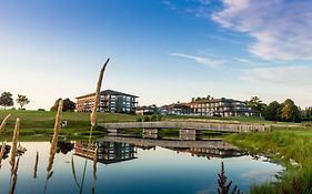 Rodd Brudenell River Resort